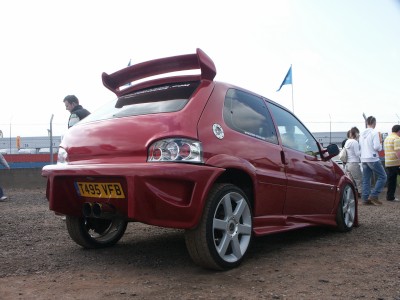 Citroen Saxo Hydraulics click to zoom picture