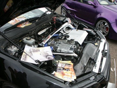 Lexus IS200 Supercharged Engine: click to zoom picture.
