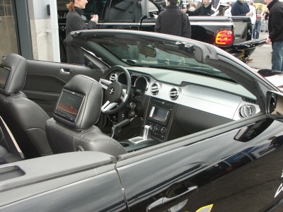 Mustang Interior: click to zoom picture.