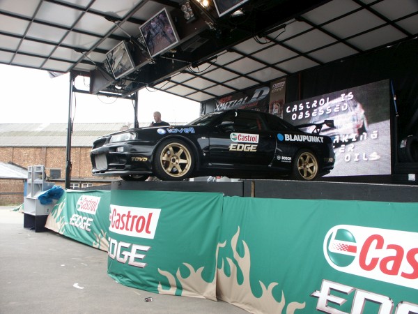 Nissan Skyline Castrol Edge