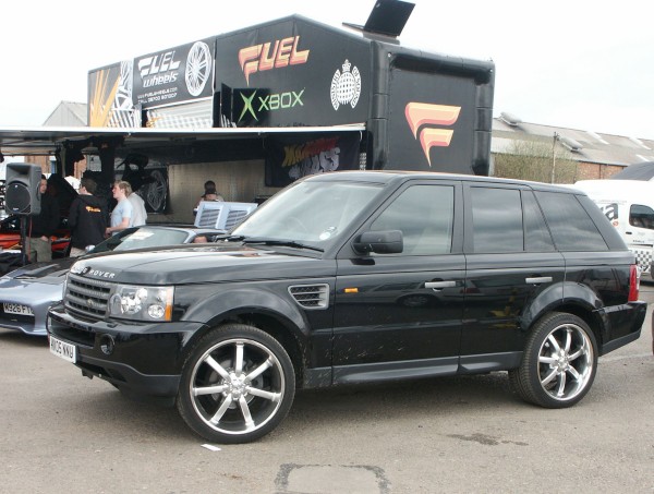 Range Rover Large Alloys