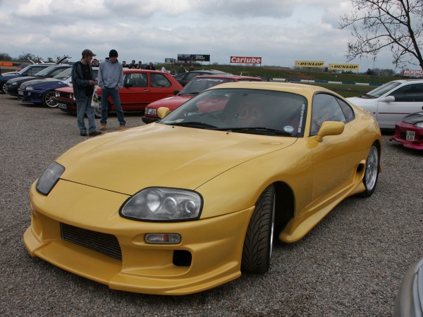 Toyota Supra Yellow Front